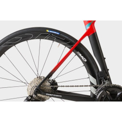 Bicicleta Guerciotti ITALO 2024 Disc 105 R-7170 Di2 12v Rojo/Negro