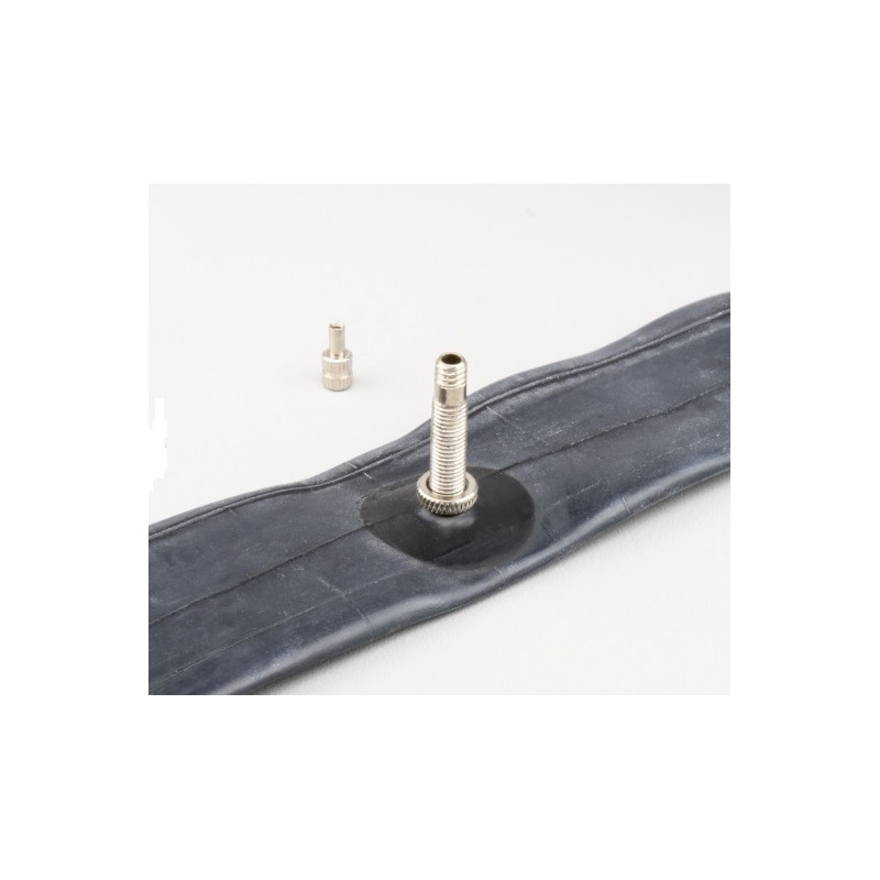 Cámara Kenda 700x35/43 - 28x5/8 Válvula Italiana 30 mm